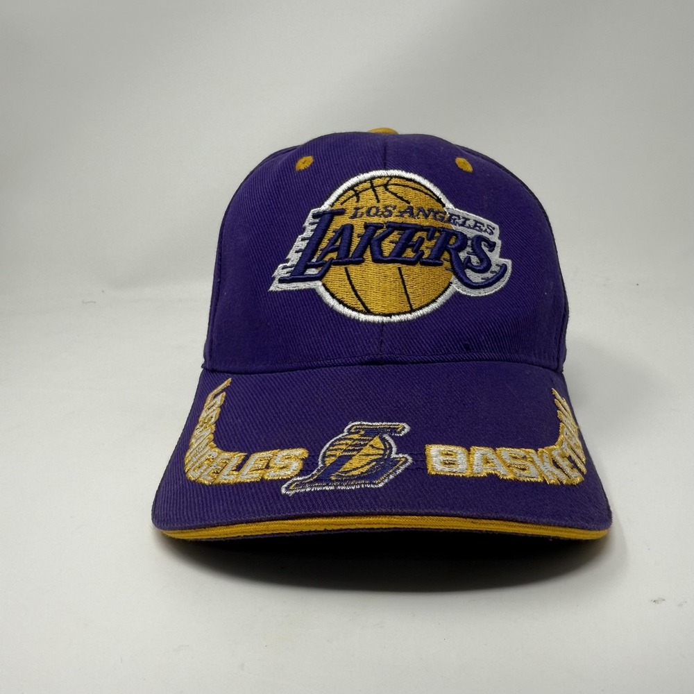 Los Angeles Lakers Hat‎ Cap Strap Back Mens Purple Yellow NBA Basketball Reebok